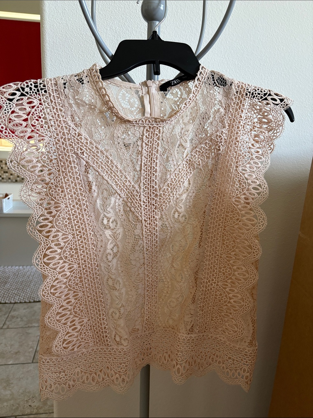 Zara Blush Lace Sleeveless Crochet Top